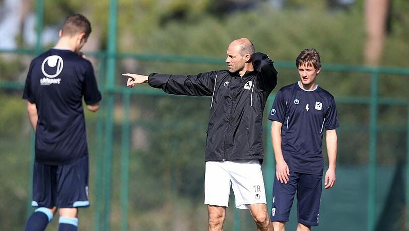 Vormittagstraining an Tag 5 in Belek. Heute Nachmittag haben die Spieler frei. Vormittagstraining an Tag 5 in Belek. Heute Nachmittag haben die Spieler frei.