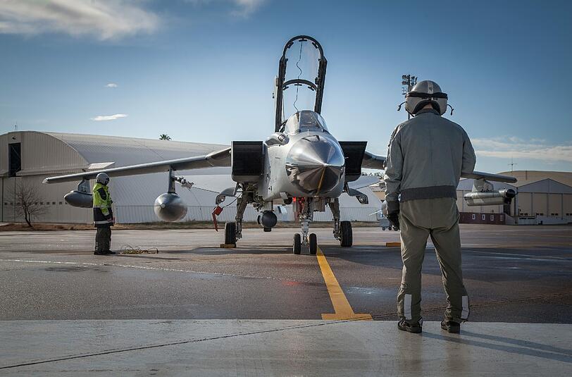 In den Bundeswehr-Stützpunkt Incirlik in der Türkei sollen Millionen investiert werden. Foto: Falk Bärwald