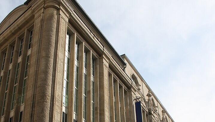 Das vom langjährigen Landshuter Michael Zielke geführte Karstadt-Haus in der Leipziger Innenstadt gilt als eines der schönsten des Unternehmens. Das vom langjährigen Landshuter Michael Zielke geführte Karstadt-Haus in der Leipziger Innenstadt gilt als eines der schönsten des Unternehmens.