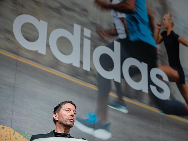 Kasper Rorsted, Vorstandsvorsitzender des Sportartikelherstellers adidas AG, spricht während der Hauptversammlung des Unternehmens.