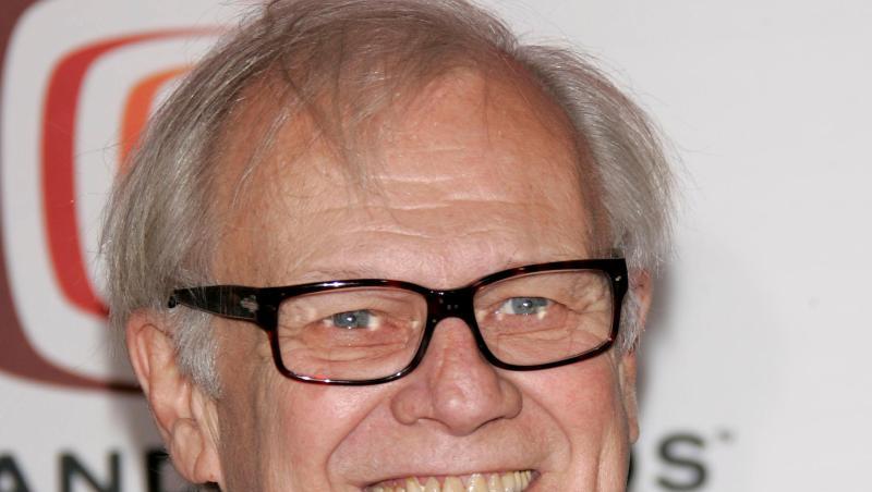 Ken Kercheval ist tot. Ken Kercheval ist tot.