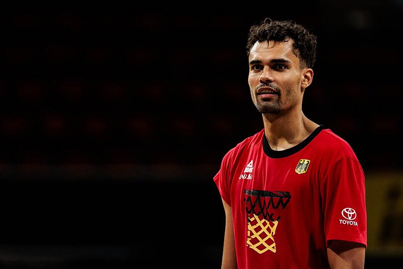 Oscar da Silva beim DBB-Training im Münchner BMW Park, der künftig seine Heimspielstätte mit den bayern-Basketballern ist.