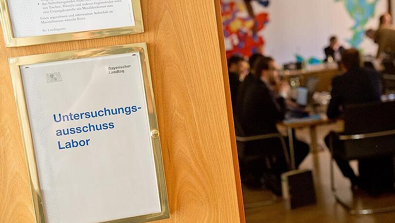 Die LKA-Zeugen im Untersuchungsausschuss Labor widersprechen sich - die Ermittler haben es nicht leicht. (Archivbild) Die LKA-Zeugen im Untersuchungsausschuss Labor widersprechen sich - die Ermittler haben es nicht leicht. (Archivbild)