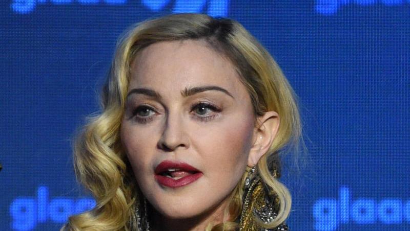 Madonna ist wütend und aufgebracht. Madonna ist wütend und aufgebracht.