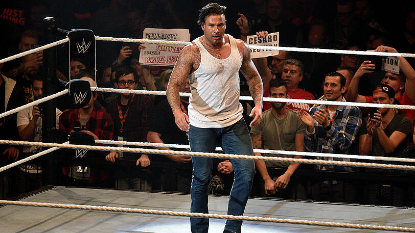 Tim Wiese bei seinem ersten und einzigen offiziellen Wrestling-Auftritt letztes Jahr in München.