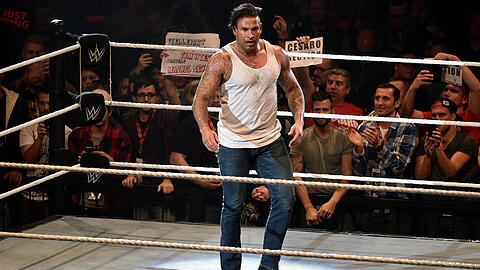 Tim Wiese bei seinem ersten und einzigen offiziellen Wrestling-Auftritt letztes Jahr in München.