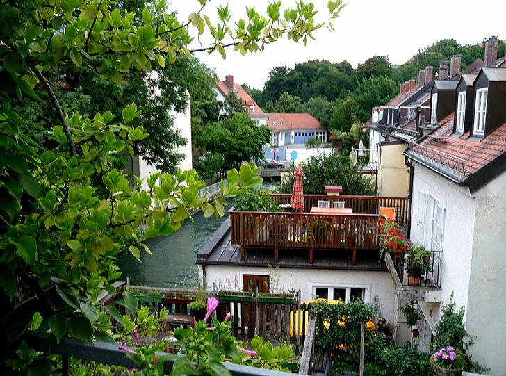 Sieben Kilometer geht der Auer Mühlbach durch den Münchner Süden.
