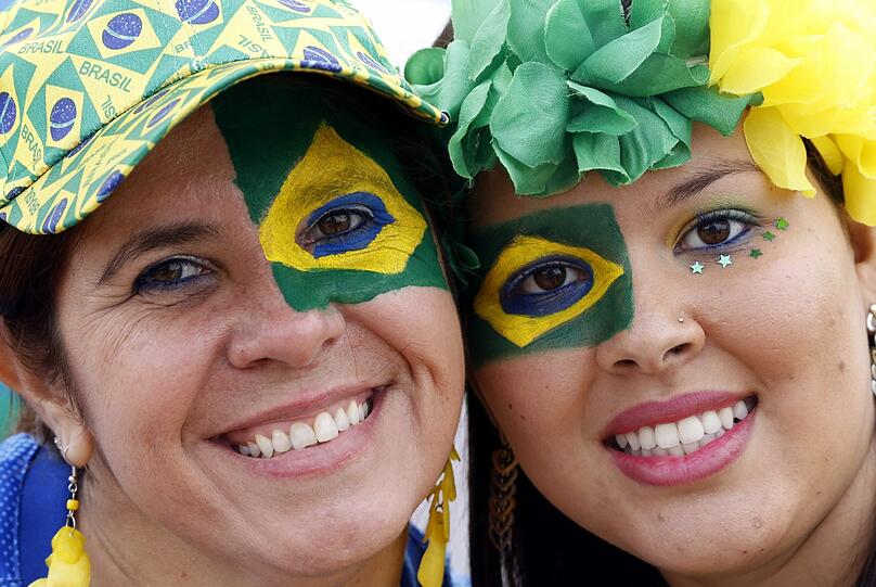 Ob im Stadion in Brasilien oder beim Public Viewing daheim: Die heißesten Fans der WM. Die Bilder!