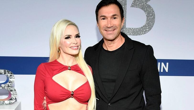 Daniela Katzenberger mit Ehemann Lucas Cordalis bei einem gemeinsamen Auftritt. Daniela Katzenberger mit Ehemann Lucas Cordalis bei einem gemeinsamen Auftritt.