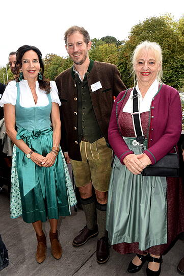 Clarissa Käfer mit Stefan Murr und Johanna Bittenbinder Clarissa Käfer mit Stefan Murr und Johanna Bittenbinder