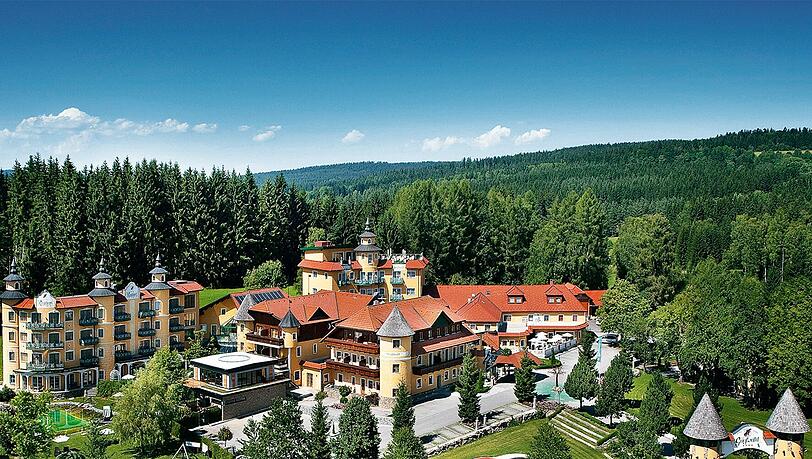 Das 4-Sterne-Biohotel Guglwald ist ein äußerst luxuriöses Versteck. Das 4-Sterne-Biohotel Guglwald ist ein äußerst luxuriöses Versteck.