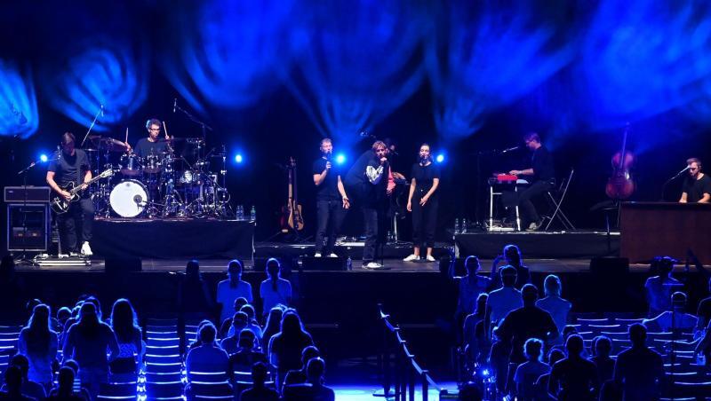 Kein normales Konzert: Der Popsänger Tim Bendzko in Halle/Saale. Kein normales Konzert: Der Popsänger Tim Bendzko in Halle/Saale.