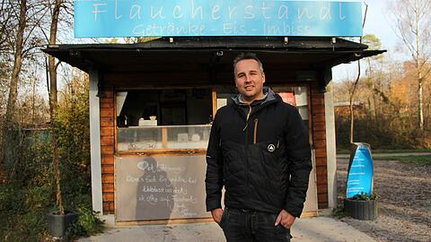 Seit sieben Jahren betreibt Hubert Aust an der Floßlände in Thalkirchen sein Flaucherstandl.