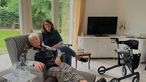 Seit April hat die Ehrenamtliche des Hospizvereins Landshut, Karin Strobl, den 82-j&auml;hrigen Richard Bechinger besucht.