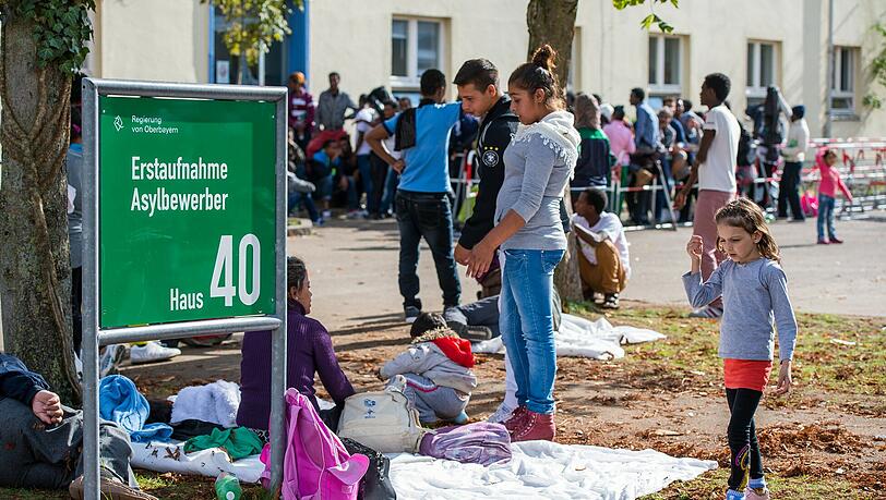 Auch in der Bayernkaserne in München gab es bereits Vergewaltigungsvorwürfe. Auch in der Bayernkaserne in München gab es bereits Vergewaltigungsvorwürfe.