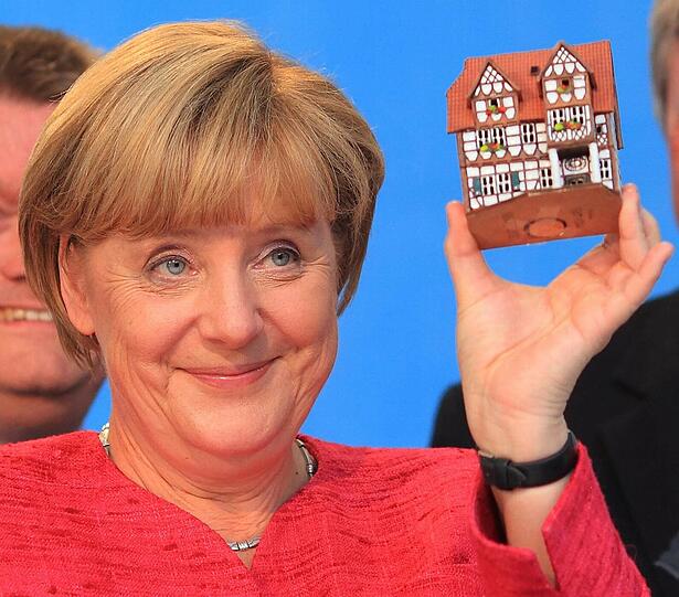 Emotionslos, aber Selbstsicher: Für Michael Moesslang ist Kanzlerin Angela Merkel (CDU) die klare Favoriten auf Bundesebene.