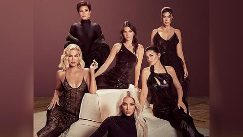 Die wohl berühmteste Familie der Welt kehrt mit der zweiten Staffel von "The Kardashians" zurück.
