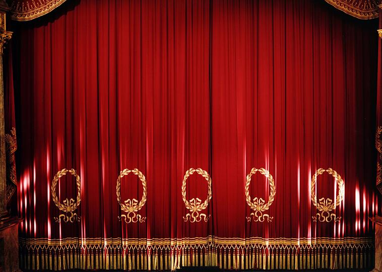 Der Vorhang der Bayerischen Staatsoper bleibt wohl für längere Zeit geschlossen.