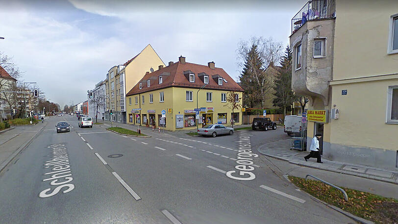 Ein Lotto-Geschäft in der Georgenschwaigstraße ist am Dienstag von einem Unbekannten überfallen worden. Zu holen gab für den Räuber allerdings nichts.