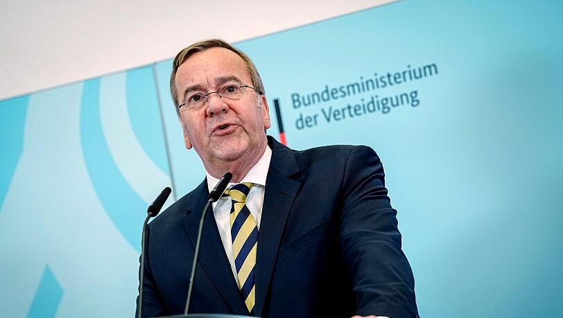 Verteidigungsminister stellt deutsche Milit&auml;rstrategie vor