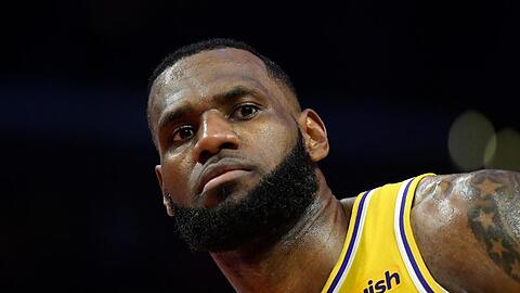 LeBron James hat sich nach seinem Wechsel zu den Los Angeles Lakers auch durch Sprüche und Debatten um seine Leistungsfähigkeit motiviert.