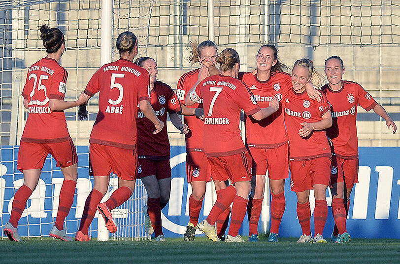 Für die Bundesliga-Frauen des FC Bayern steht die nächste Titelsause ins Haus.