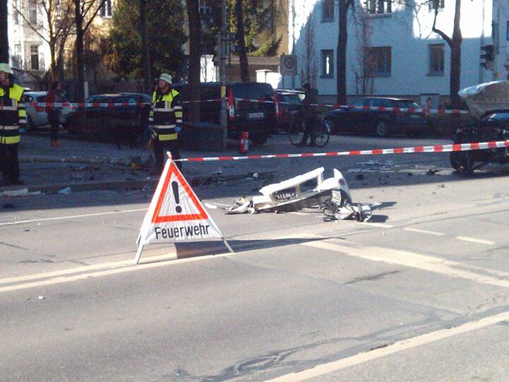 Deshalb stockt der Verkehr auf der Herzog-Heinrich-Straße.