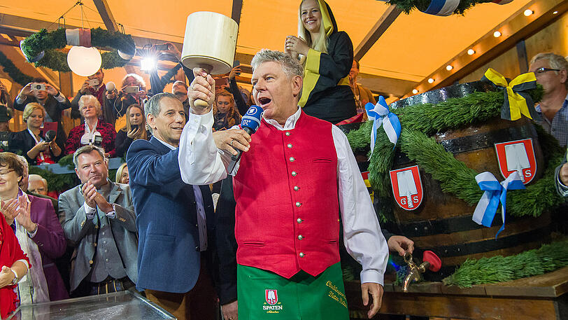 Die Gewinner können live dabei sein, wenn Münchens Oberbürgermeister Dieter Reiter (SPD) das erste Fass auf der Wiesn anzapft.