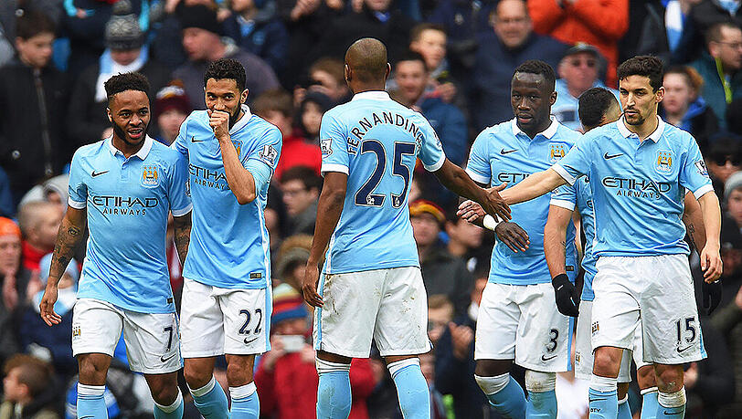 Manchester City steht kurz vor dem Einzug ins Viertelfinale der Champions League. Manchester City steht kurz vor dem Einzug ins Viertelfinale der Champions League.
