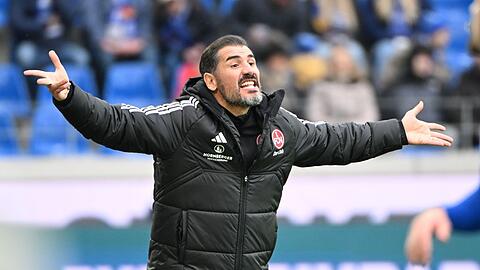 Der Nürnberger Trainer Cristian Fiel.