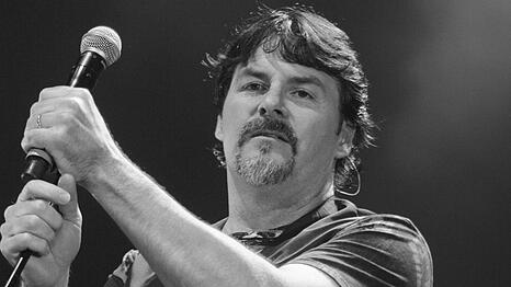 Tommy DeCarlo war seit 2007 der Leads&auml;nger von Boston, einer der erfolgreichsten Rockbands der USA.