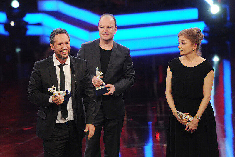 Den Drehbuchpreis gab es für die Autoren Sarah Nemitz, Lutz Hübner und Oliver Ziegenbalg für den Film "Frau Müller muss weg".