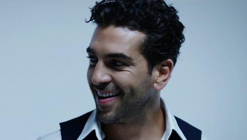 "Und jetzt?" - Elyas M'Barek in Lenas neuem Video "Und jetzt?" - Elyas M'Barek in Lenas neuem Video