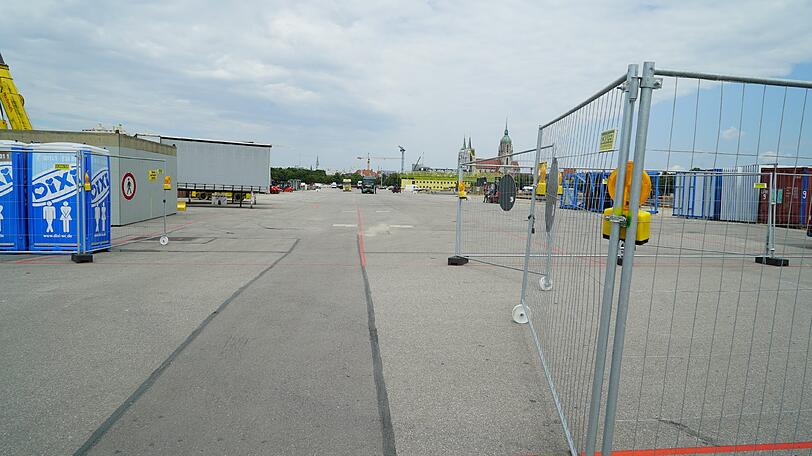 Die Bilder vom Start des Aufbaus der Theresienwiese am 10. Juli.