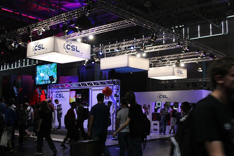 Die Gamescom 2014 ist nicht mehr nur für Fachbesucher geöffnet. Hier Bilder vom zweiten Tag.
