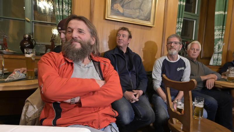 Hans Söllner (l), Liedermacher,ist für die Bürgermeisterwahl in Bad Reichenhall zugelassen. Hans Söllner (l), Liedermacher,ist für die Bürgermeisterwahl in Bad Reichenhall zugelassen.