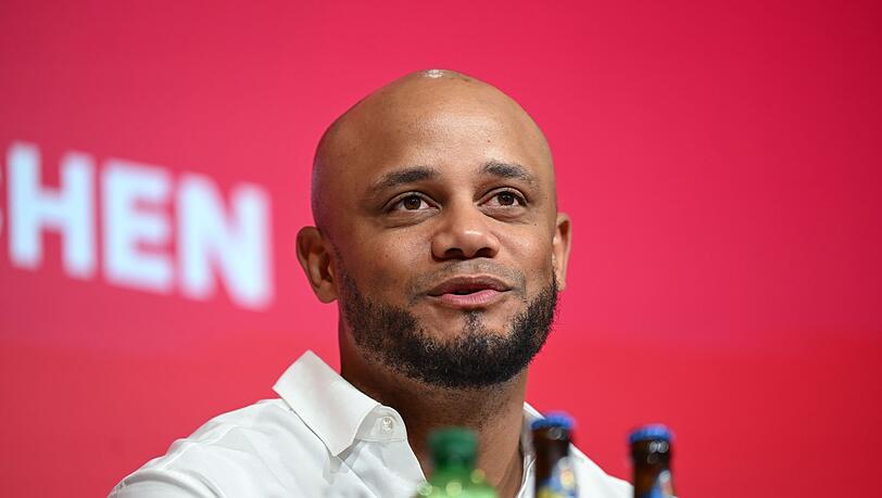 Vincent Kompany wird als neuer Trainer vorgestellt.