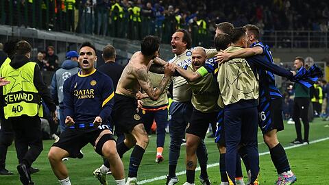 Pure Emotionseskalation: Inter Mailand feiert einen epischen Sieg gegen den FC Barcelona, in einem Spiel, das eigentlich keine Verlierer verdient hat.