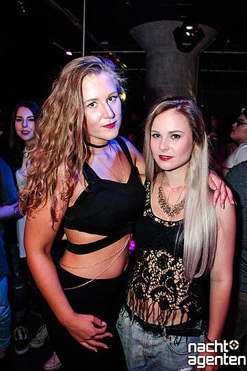 Im neuraum wurde zu Partysounds ordentlich gefeiert. Foto: TomKiwi