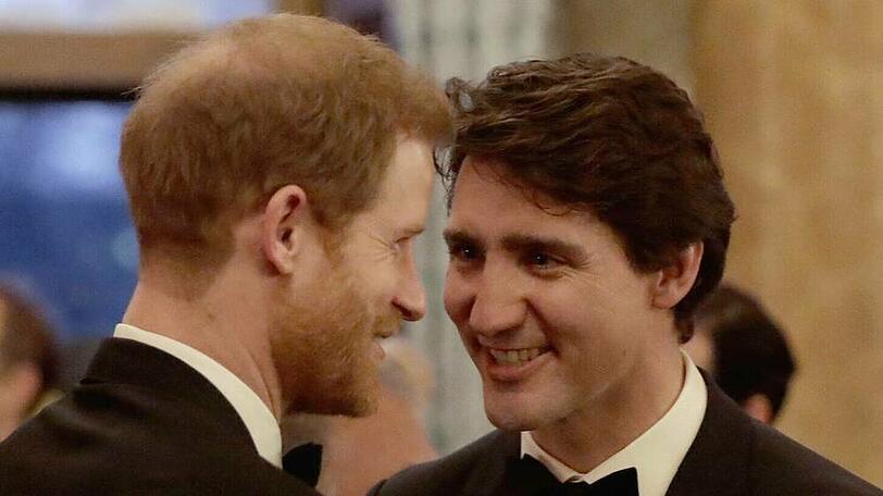 Justin Trudeau und Prinz Harry im Buckingham Palast