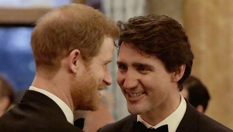 Justin Trudeau und Prinz Harry im Buckingham Palast