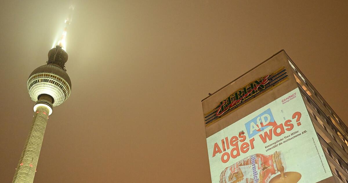 Protest-gegen-Theo-M-ller-wegen-N-he-zu-AfD-Chefin-Weidel