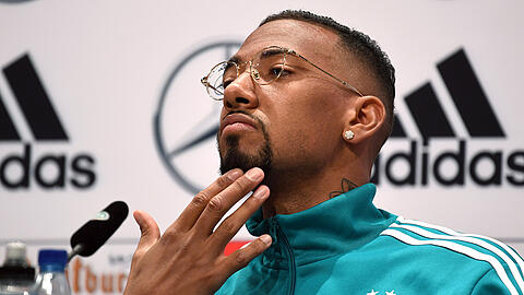 FC-Bayern-Star Jérôme Boateng bei der Pressekonferenz des DFB am Donnerstag.