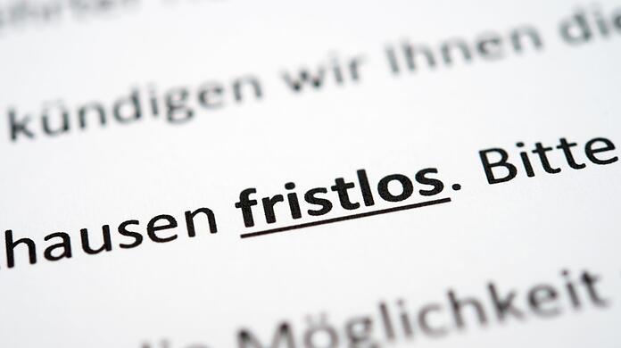 Die neuen Eigentümer hatten den langjährigen Mietern außerordentlich gekündigt. Das Gericht gab ihnen recht. (Symbolbild)