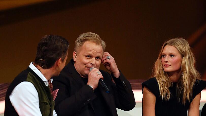"Wetten, dass..?" mit Conchita Wurst, Andreas Gabalier, Toni Garrn, Hugh Grant und Markus Lanz "Wetten, dass..?" mit Conchita Wurst, Andreas Gabalier, Toni Garrn, Hugh Grant und Markus Lanz