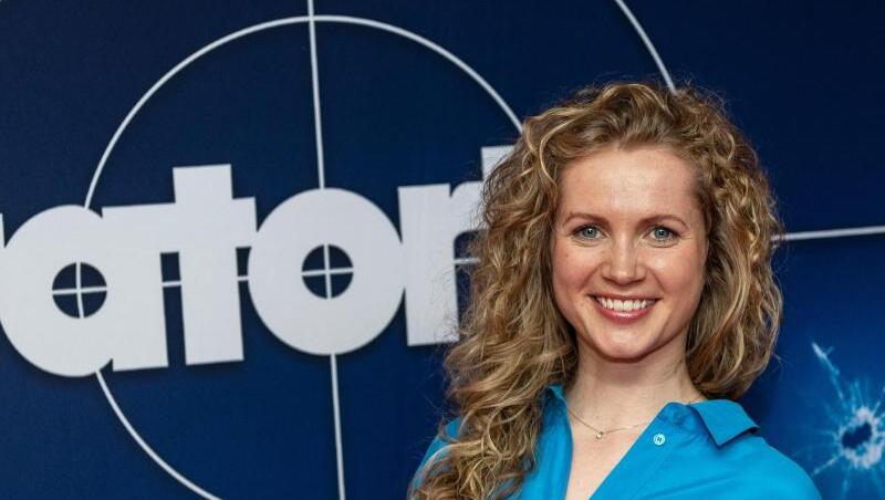 Ende April wird Cornelia Gröschel erstmals als "Tatort"-Kommissarin in ihrer Heimatstadt Dresden zu sehen sein. Ende April wird Cornelia Gröschel erstmals als "Tatort"-Kommissarin in ihrer Heimatstadt Dresden zu sehen sein.