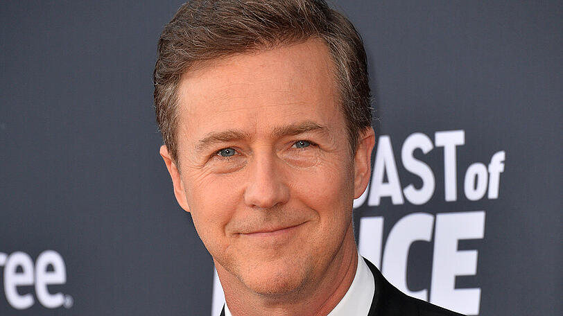 Schauspieler Edward Norton würde seinen Sohn am liebsten vor der Smartphone-Welt beschützen