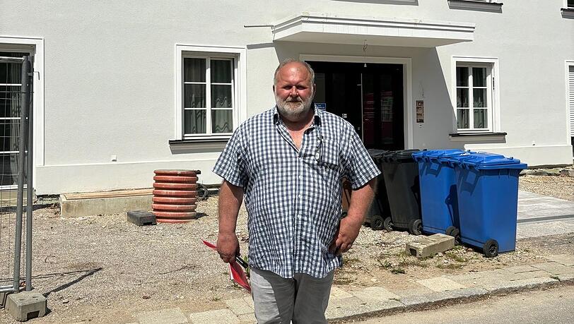 Auch dieses Bauprojekt von M-Concept in Bogenhausen steht still. Rechnungen von Handwerkern wurden nach deren Aussage seit Monaten nicht bezahlt. "Über 100.000 Euro stehen bei mir aus", sagt dieser Firmenchef.