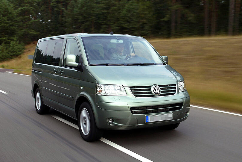 Die Nager zerlegten den VW-Van diesen Typs. Dabei entstand ein hoher Schaden.