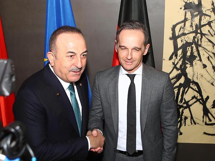 Der türkische Außenminister Mevlut Cavusoglu (l.) und sein deutscher Amtskollege Heiko Maas.
